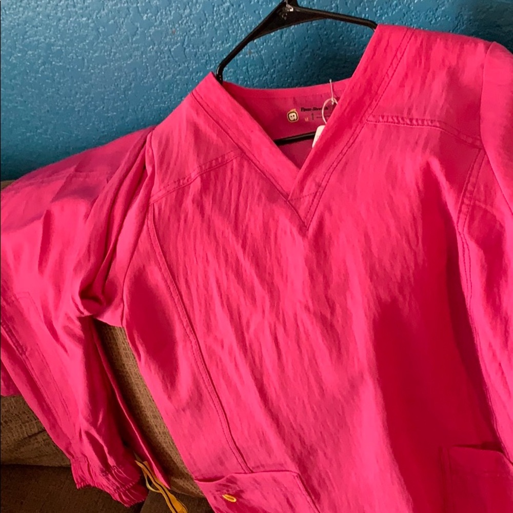 Stretch 4 scrub set (Medium)